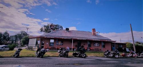 Lockhart Hotel | Lockhart Railway Hotel