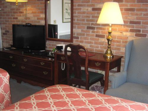 Lockport Hotel | Lockport Inn and Suites