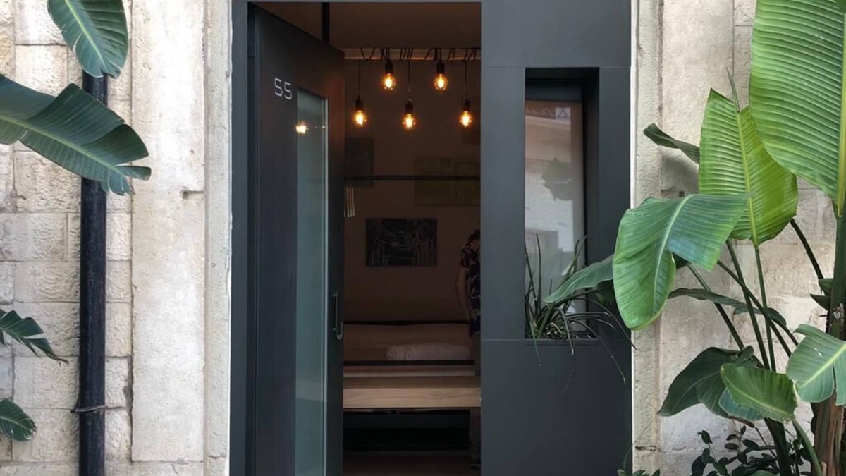 Trani Bed & Breakfast | Locus Pendinelli Trani.The philosophy of a b&b, the details of a hotel!