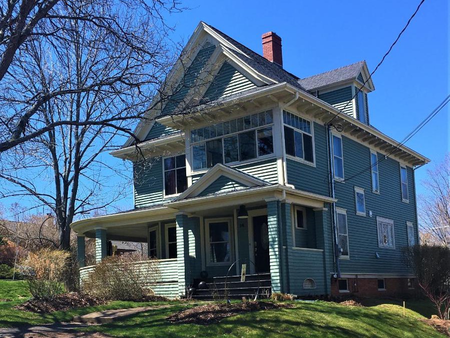 Wolfville Bed & Breakfast | Locust & Starr Inn
