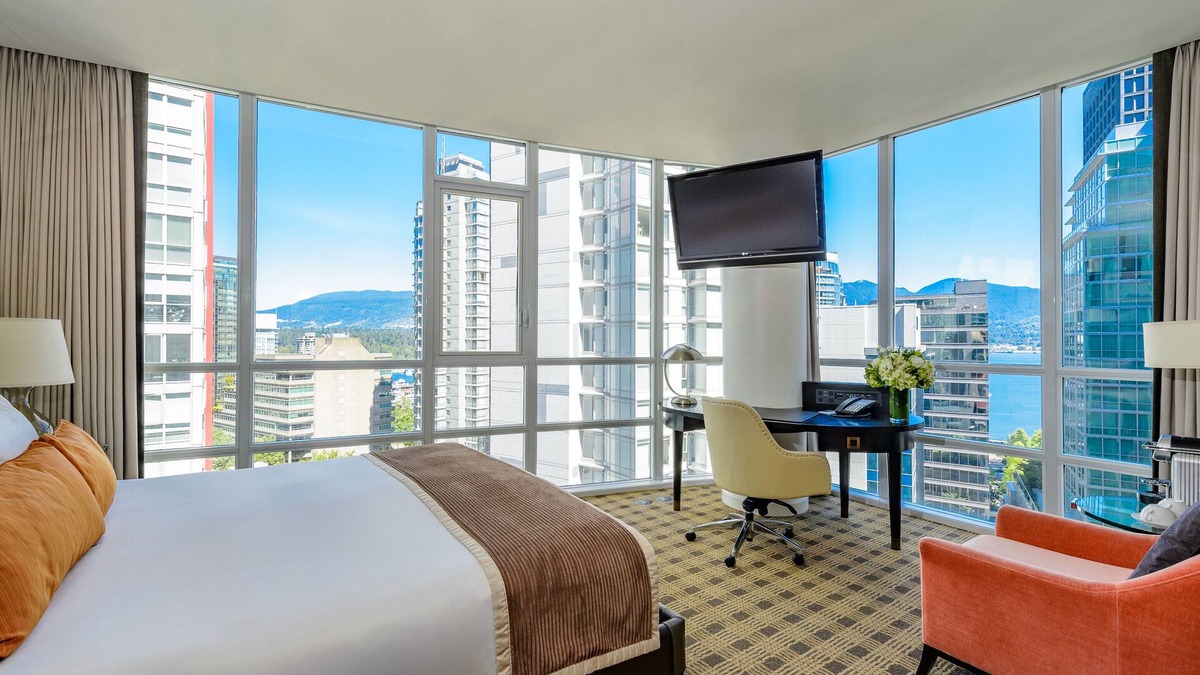 Coal Harbour Hotel | Loden Hotel