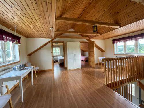 Mariannelund Cabin | Lodge ∙ 4 bedrooms ∙ 8 guests