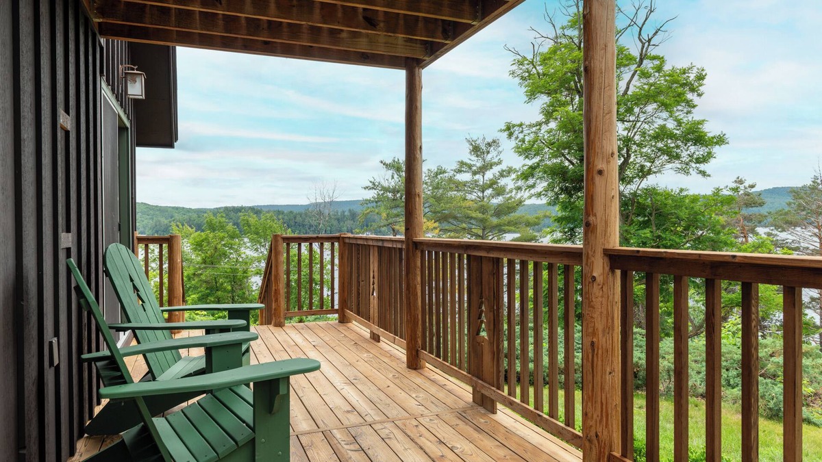 Schroon Lake Hotel | Lodge at Schroon Lake