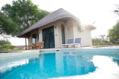 Nguekhokhe Cabin | Lodge du Ranch de Bandia