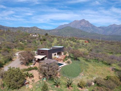 Hijuelas Ski Chalet | Lodge La campana - Ecological Reserve