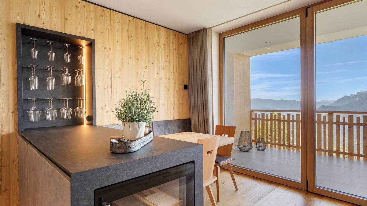 Salonetto Apartment | ‘Lodge Melisse’ holiday flat with mountain views, private terrace and private sauna