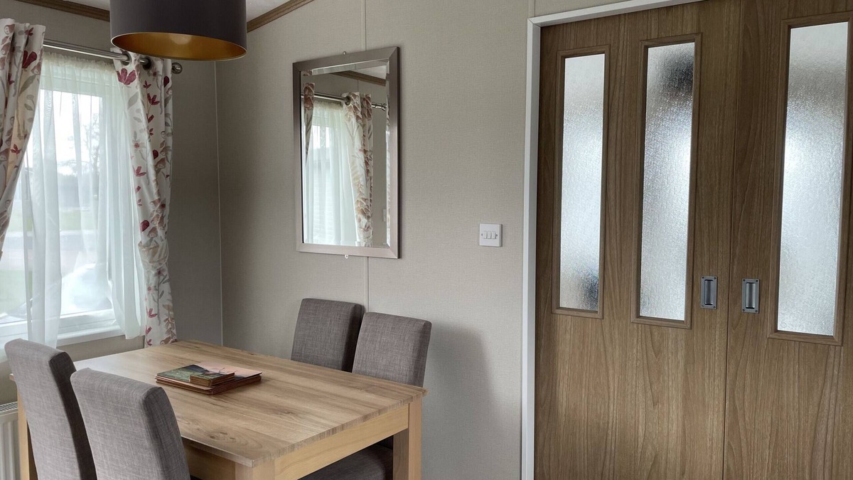 St. Andrews House | Lodge No 54 | Stewart's Resort Cameron