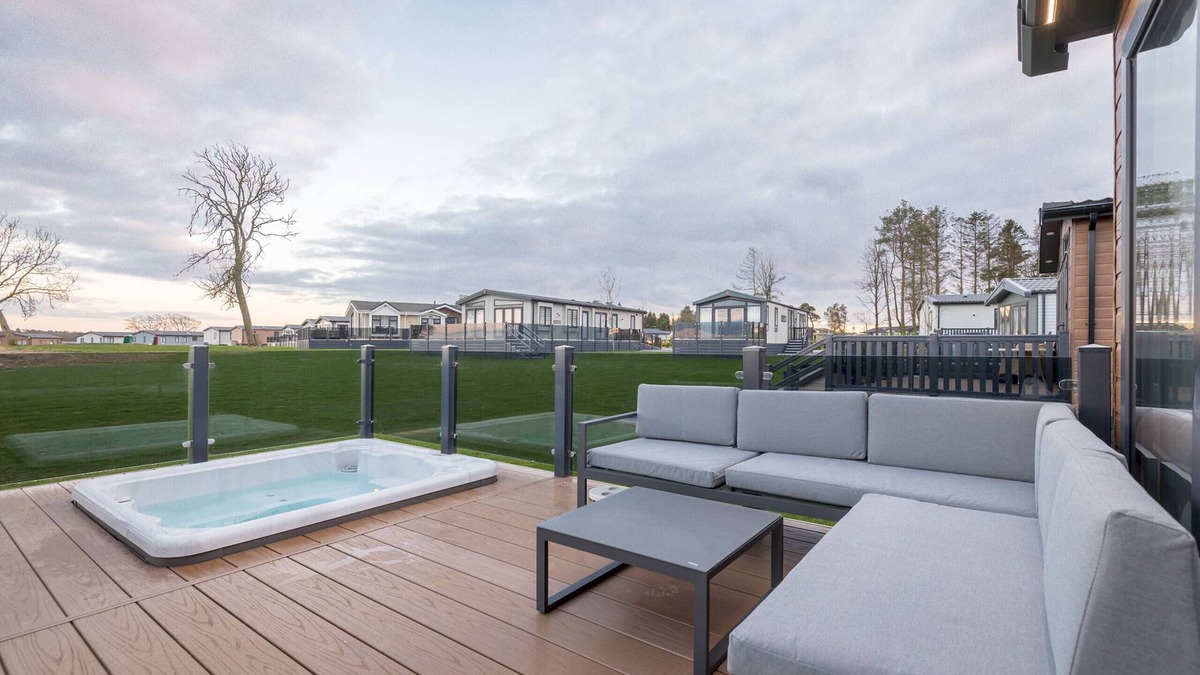 St. Andrews House | Lodge No 85 | Stewart's Resort Cameron