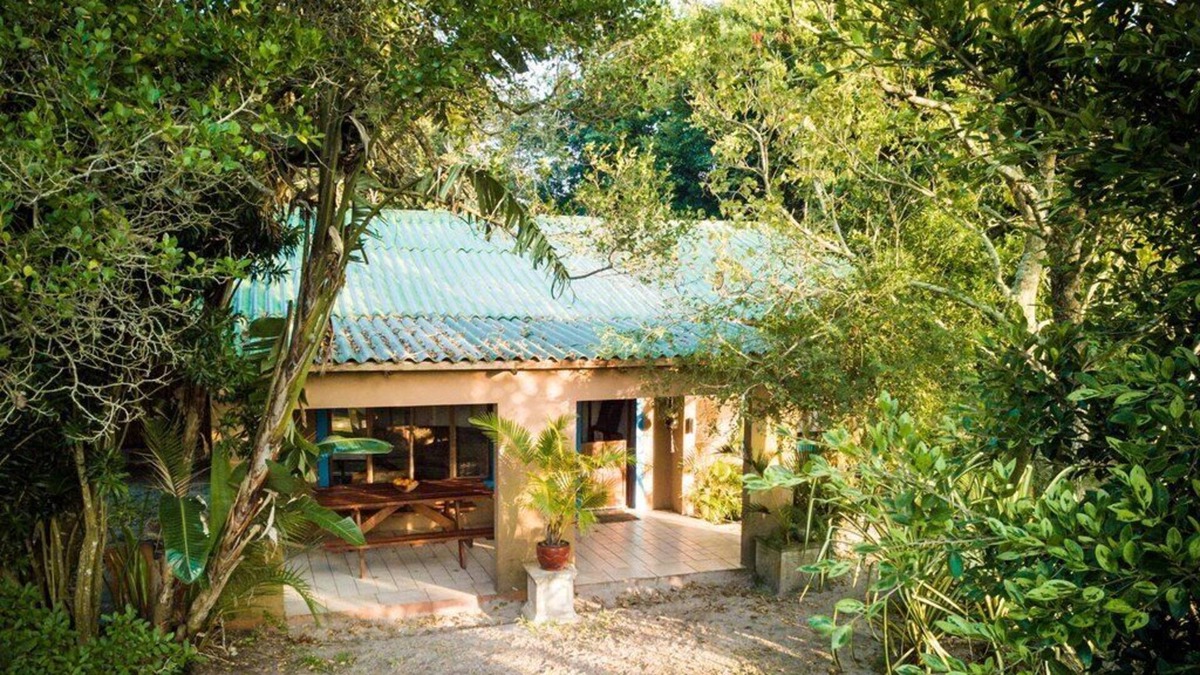 Sodwana Bay Cabin | lodge set in a world heritage site, 5 min from beach