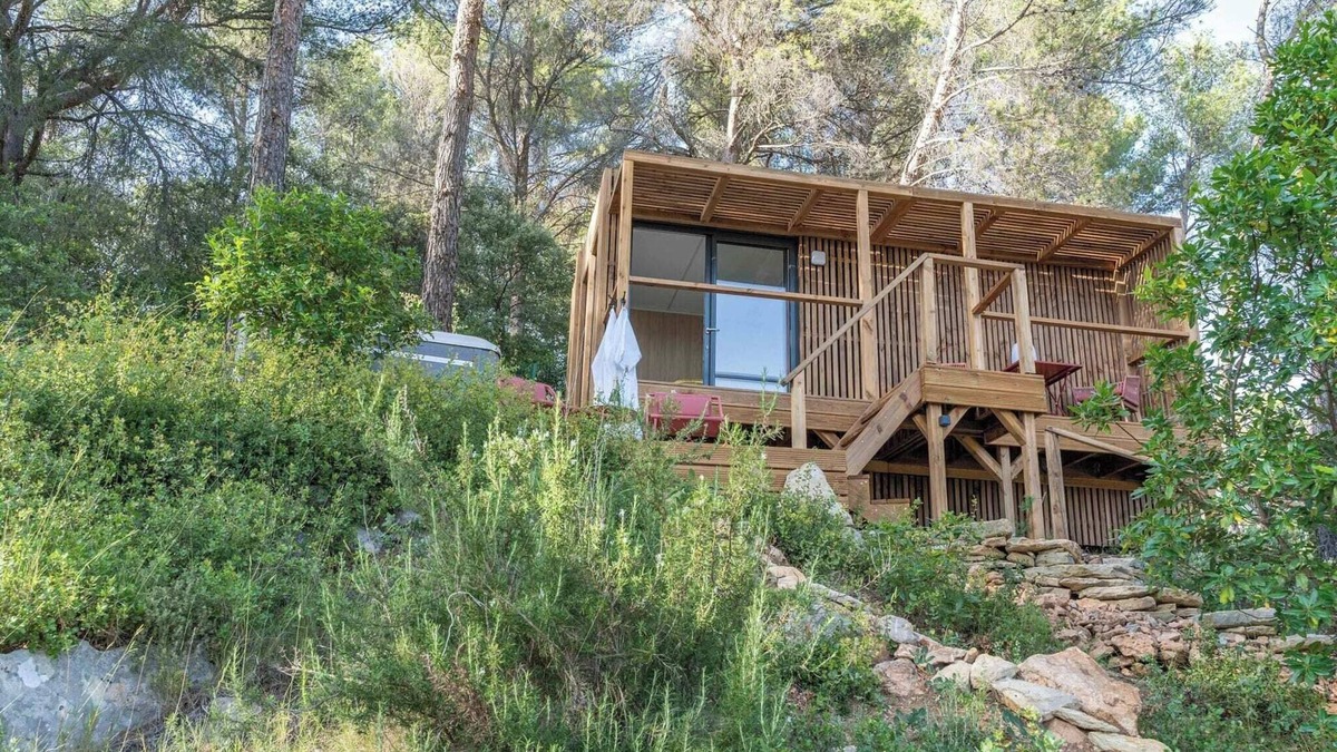 Aix-en-Provence Cottage | Lodge & Spa Massif de L'étoile - Le Chant des Pins Aix en Provence