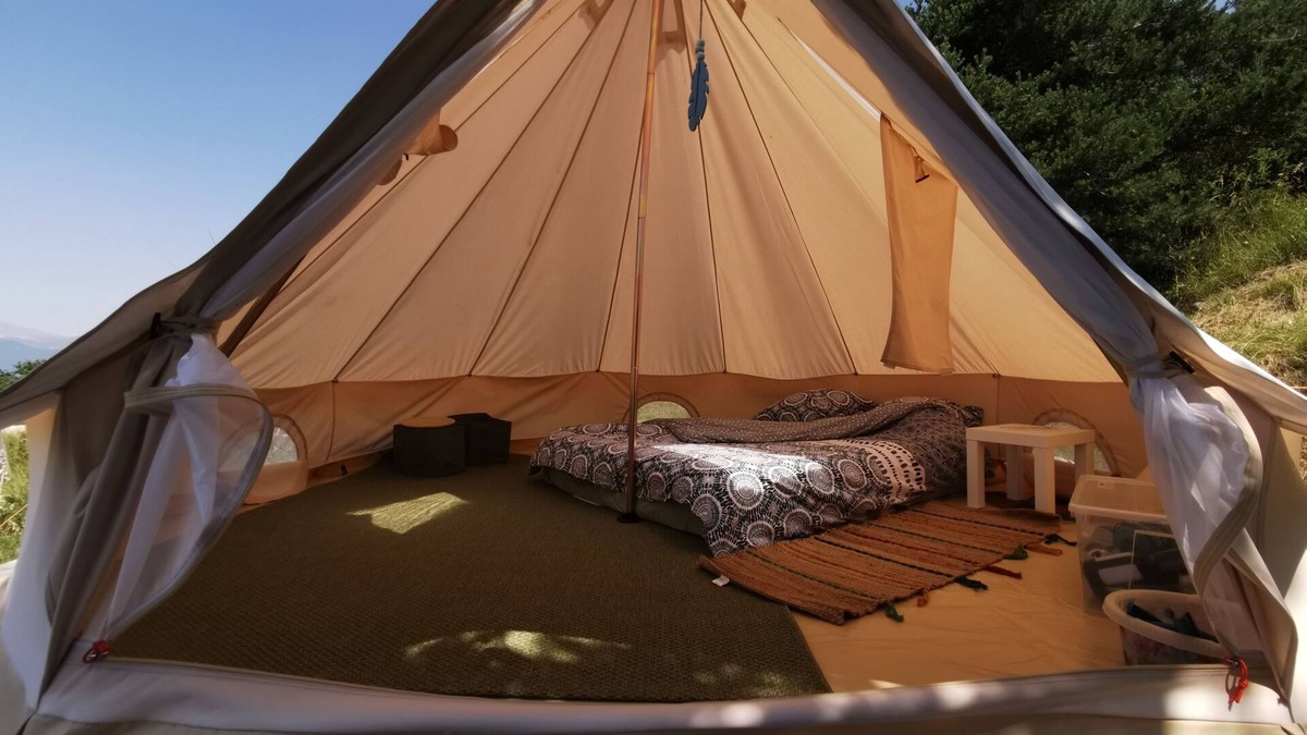 Theus RV Rental | LODGE VIEUX CHAILLOL - Unusual Accommodation Furnished Tent