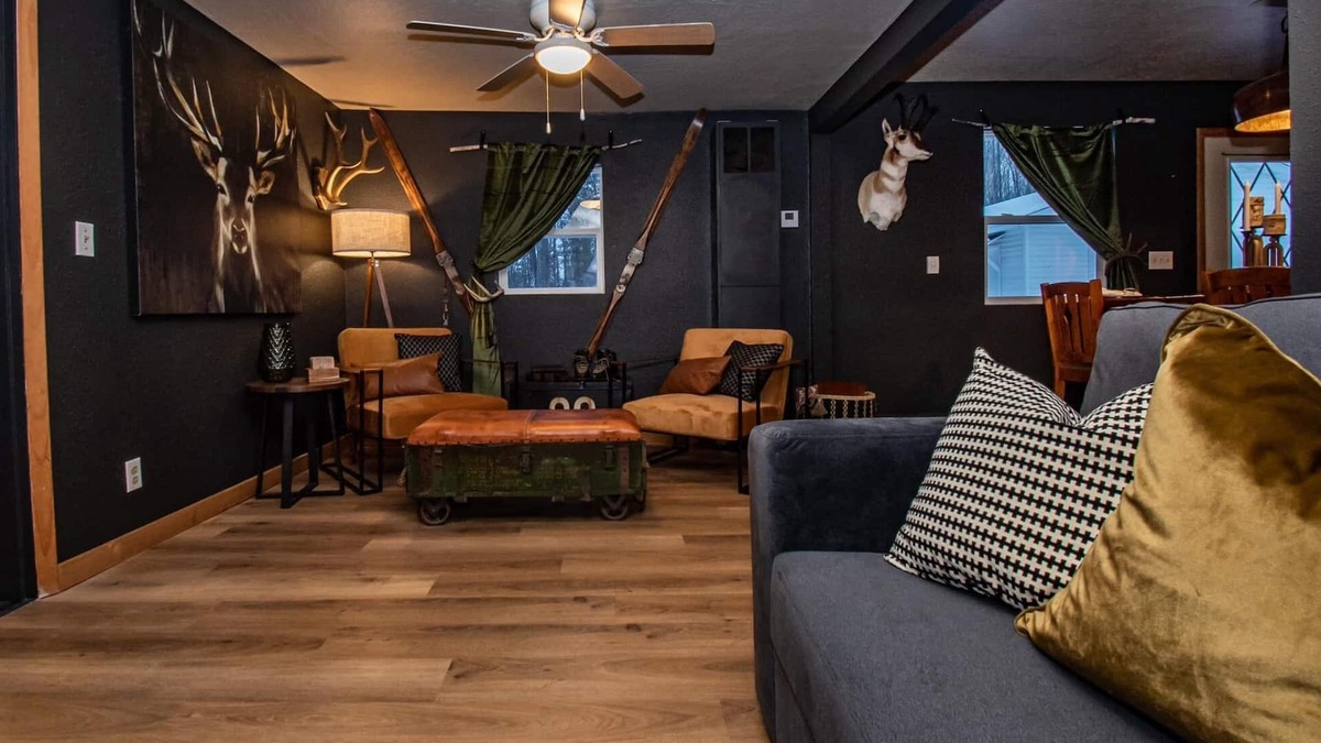 Crivitz Cabin | Lodge with access to Lake Noquebay, UTV/Snowmobile trail access