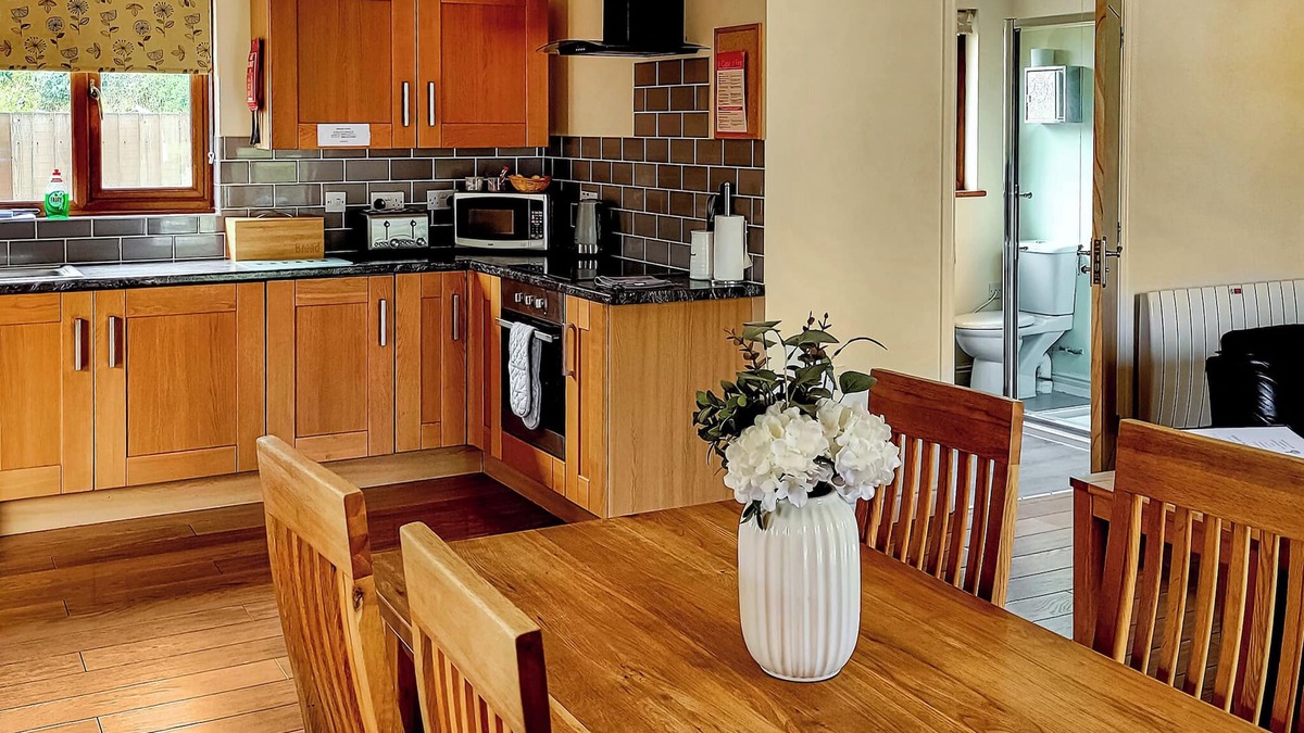 Llanddewi Ystradenny Ski Chalet | Lodge with fantastic contemporary styling.