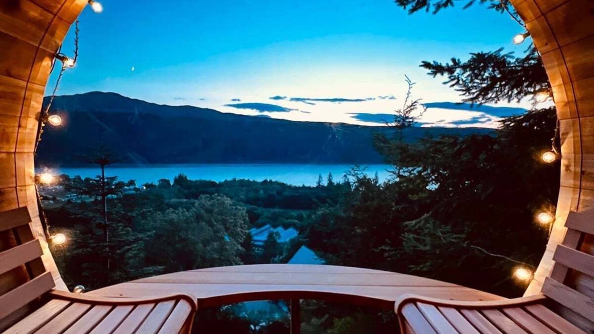 Foyers Cabin | Lodges On Loch Ness