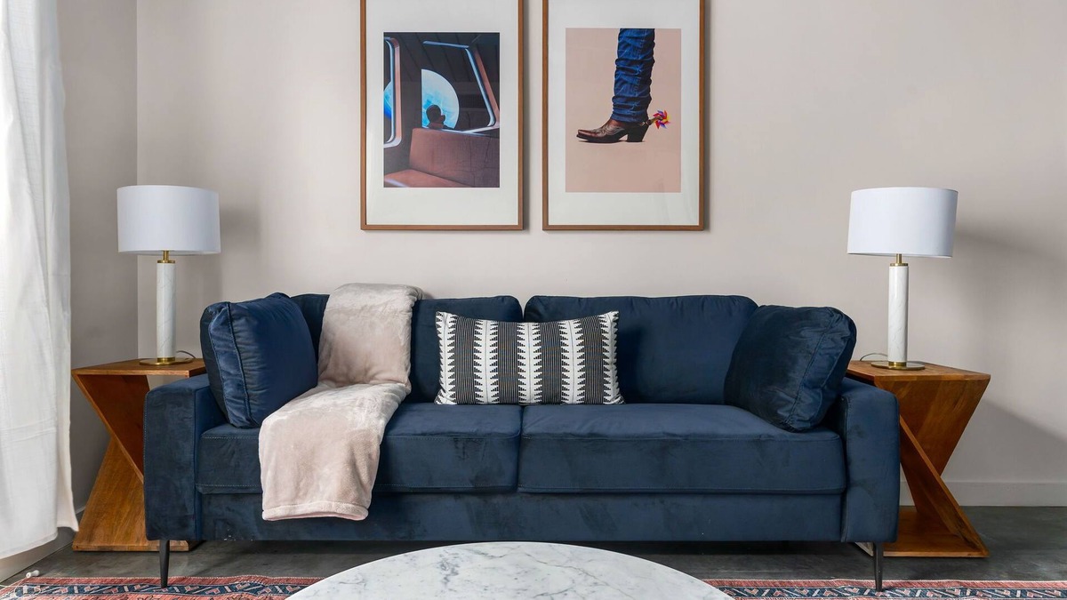 Midtown Apartment | Lodgeur | Bright & serene 1BR loft | Midtown
