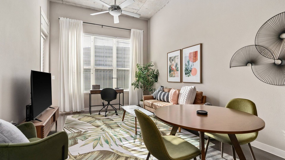 Texas Medical Center Apartment | Lodgeur | Designer loft-style 1BR | Med Center