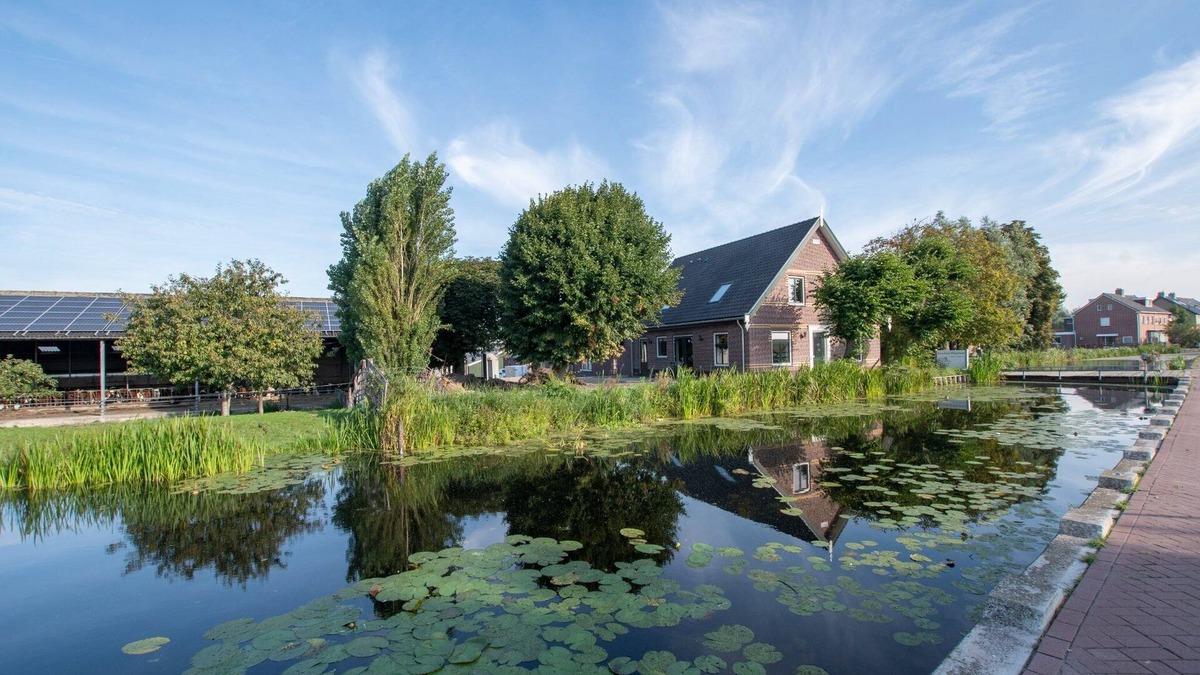 Leidschendam Apartment | Lodging 6: Spacious apartment for 4 persons.