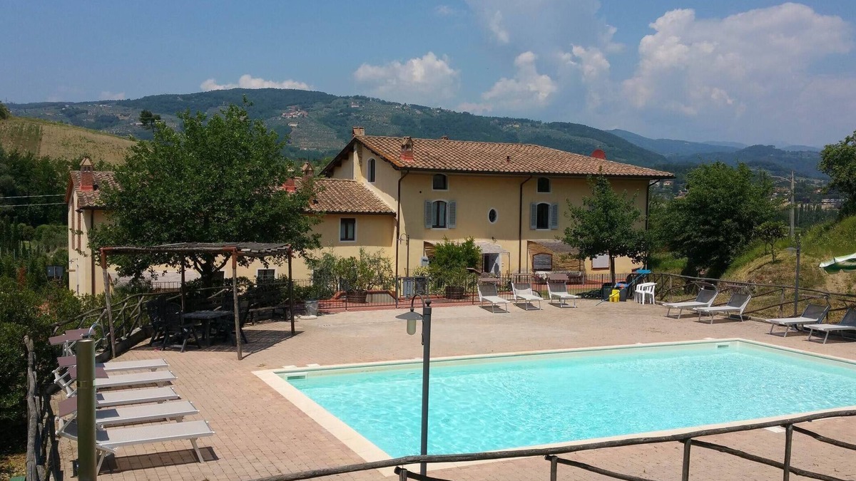 Serravalle Pistoiese Apartment | Lodging in a wine estate,private Terrace,pool,Wi-Fi,village walk distance,sl 6