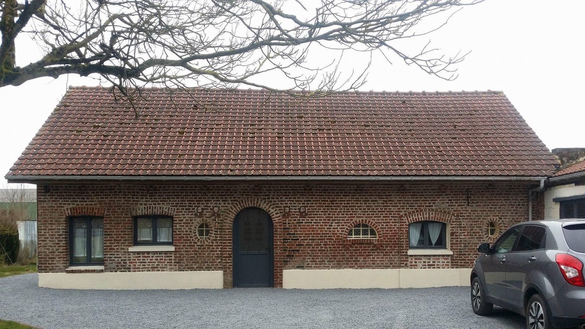 Courcelles-au-Bois Cottage | Lodging in the center of the Albert Amiens Arras axis remembrance circuit.