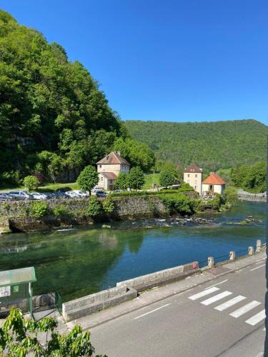 Lods Hotel | Lods Hotel de France