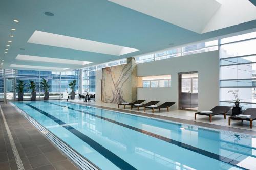 Streeterville Hotel | Loews Chicago Hotel