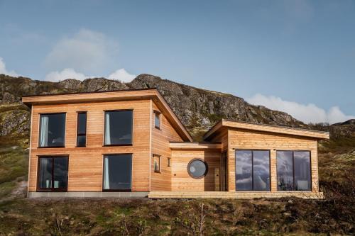 Sennesvik Ski Chalet | Lofoten SeaZens Horizon