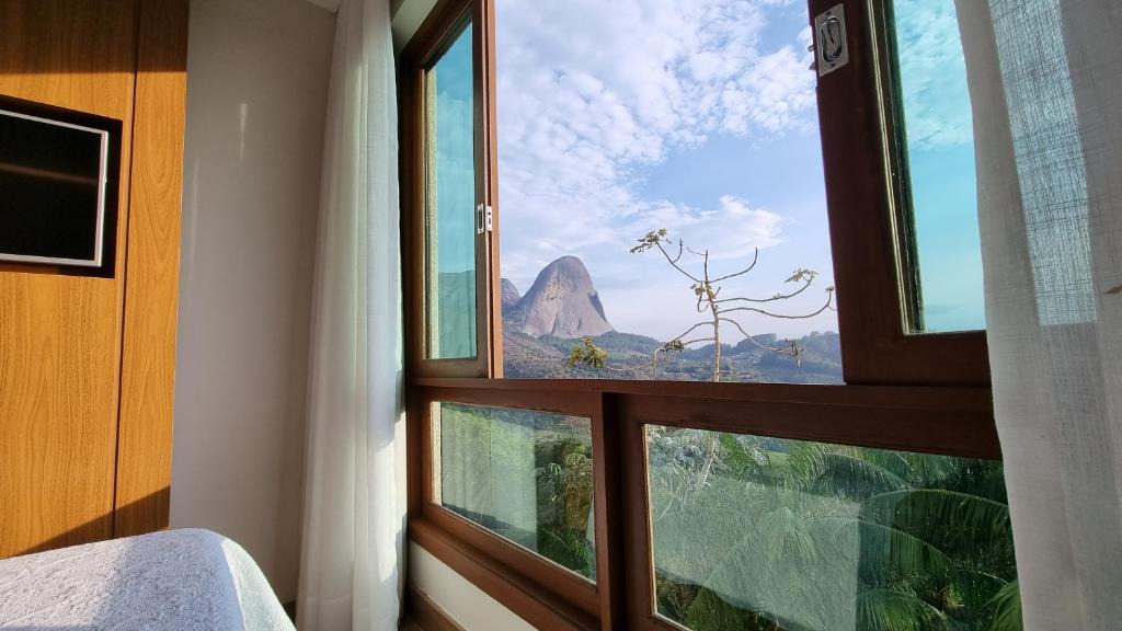 Pedra Azul Apartment | Loft 335 Vista Azul- De frente para a Pedra Azul