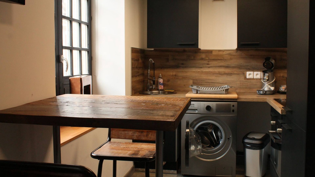 Douai Apartment | Loft 8 à 30 Mètres du Tribunal Dans le Vieux Douai
