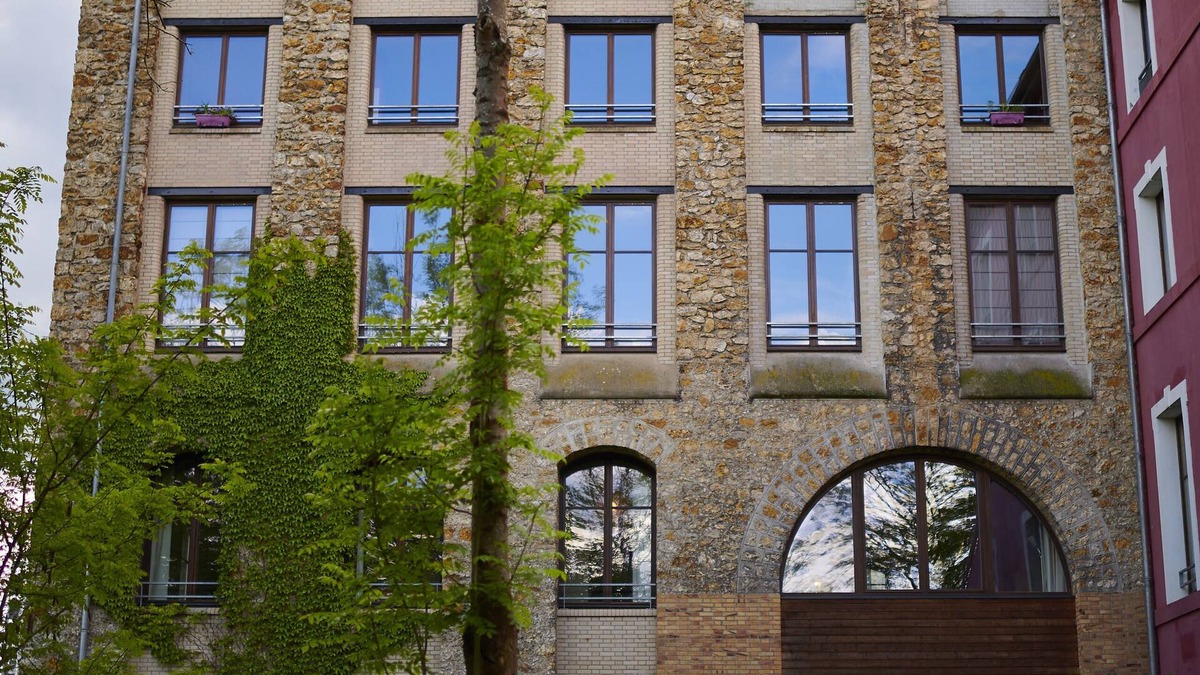 Champrosay Apartment | LOFT along the Seine