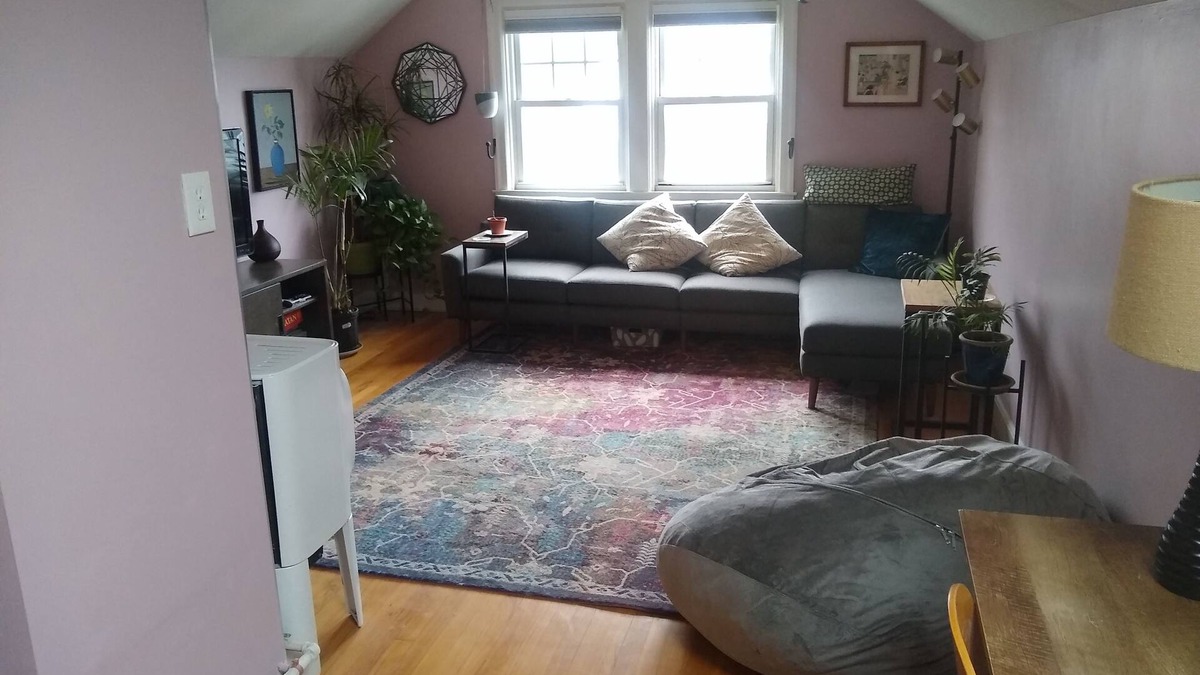 Pawtucket Apartment | Loft apartment near Merriam Hospital