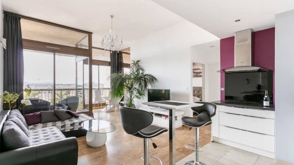 Comedie Apartment | Loft comedie great view with private parking