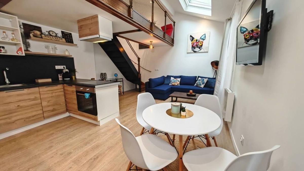 Le Pre-Saint-Gervais Apartment | Loft Duplex à 2 min de Paris-parking Privé Gratuit