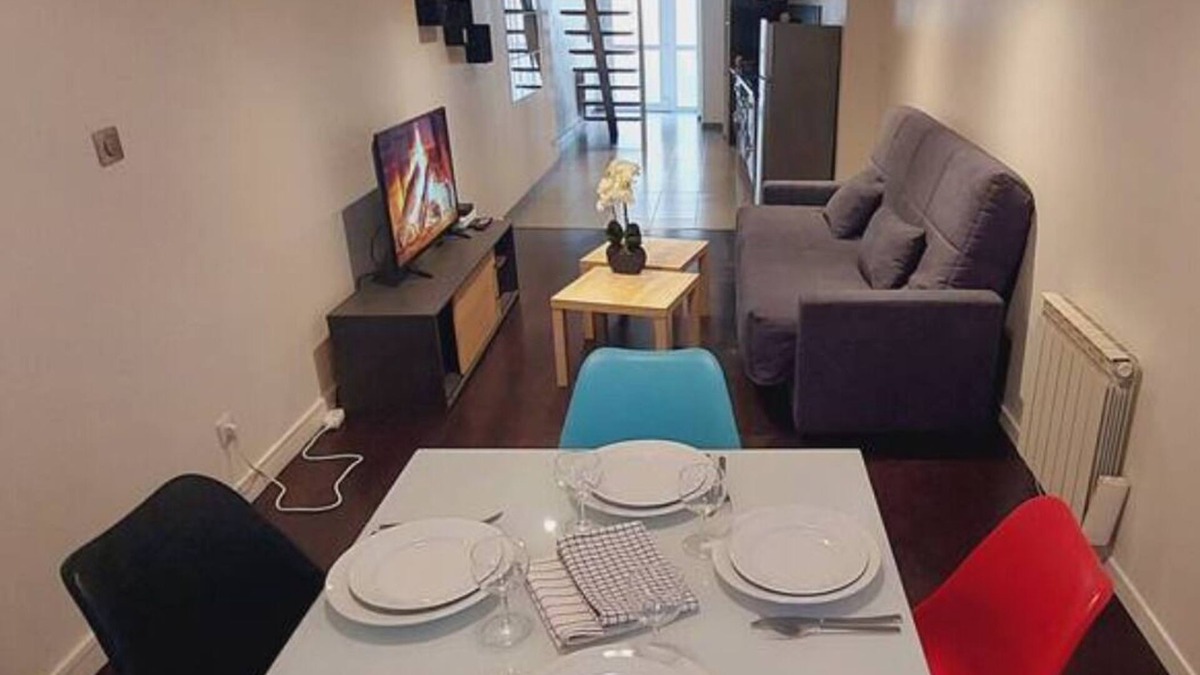 Republique - Tolstoi Apartment | Loft Duplex Villeurbanne