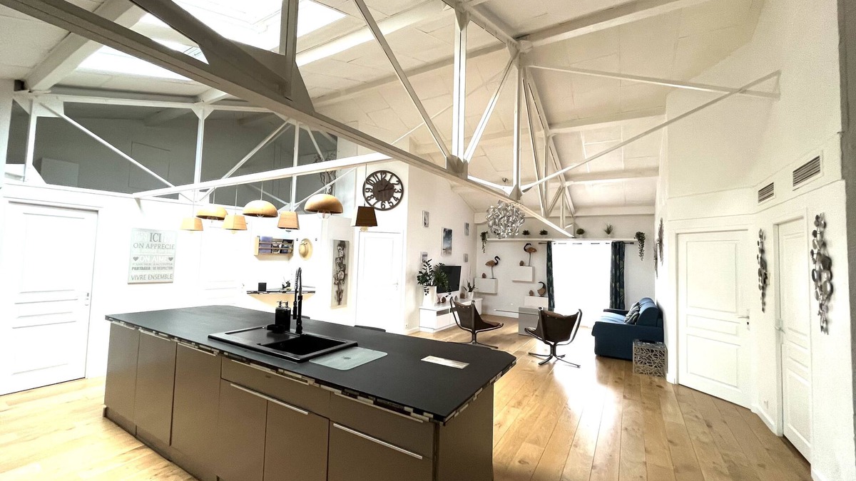 Lattes Apartment | ✨ Loft Evasion – Spacious, Stylish & Family-Friendly near Montpellier & Sea ✨