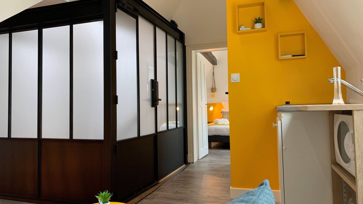 Angers Apartment | Loft-Exclusive-Private Bathroom-Landmark view-Dern