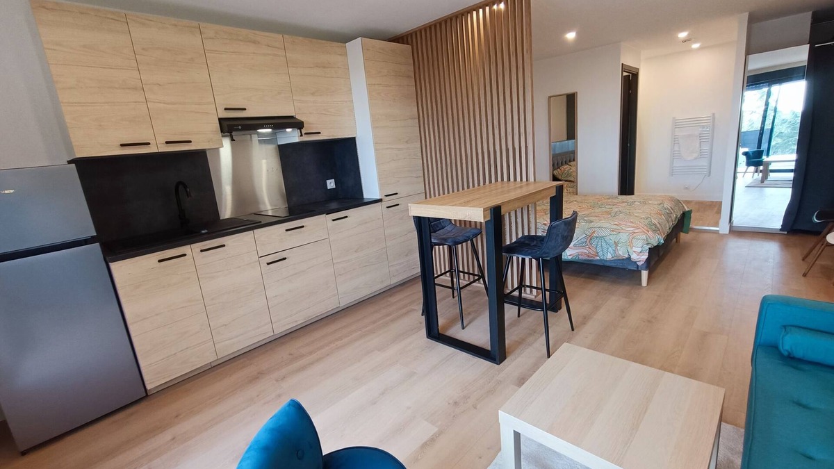 Saint-Pierre-de-Lages Apartment | LOFT "FARE": Calm, Nature, View