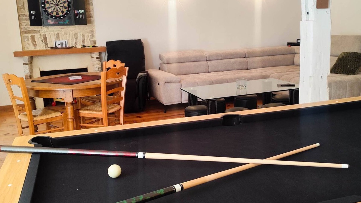 Bar-sur-Aube House | Loft for 9-10 people "special Games"