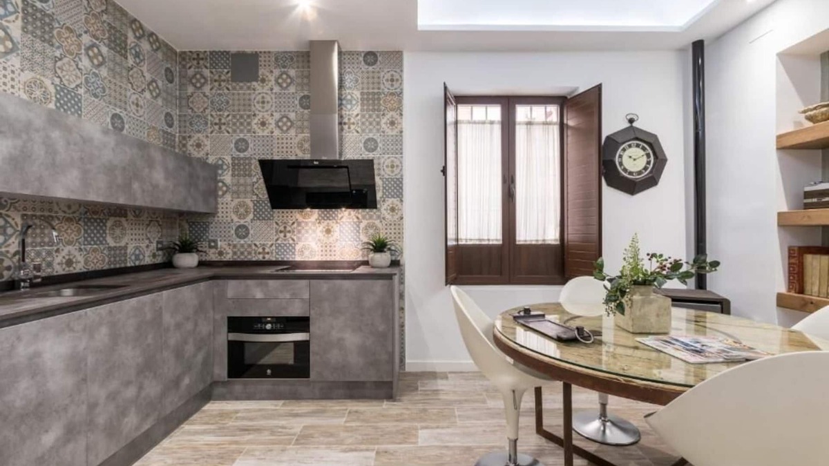 Camino de Ronda Apartment | LOFT GRACIA