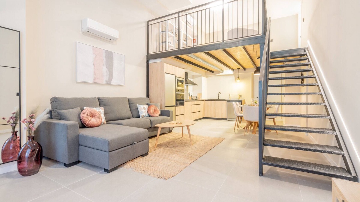 Benicalap Apartment | Loft HomeValencia by Host Valencia