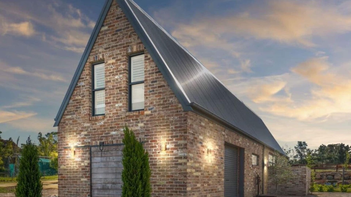 Borenore Apartment | Loft House - On Heifer Station Vineyard, Firepit