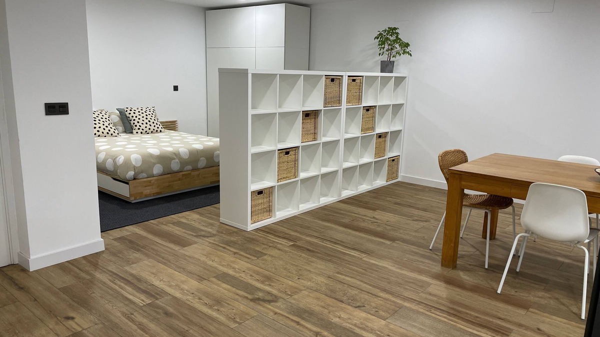 Galapagar Apartment | Loft in Torrelodones, 25km. From Madrid Centre. Public Transport at 5min Walk