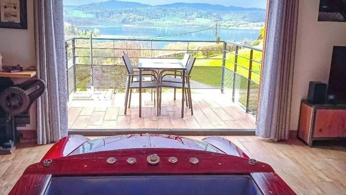 Aiguebelette-le-Lac Ski Chalet | Loft Insolite Avec Jacuzzi Privatif et vue lac