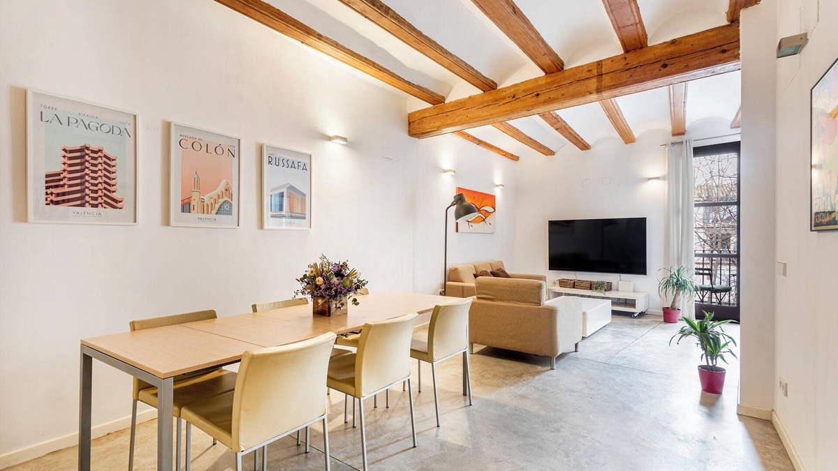 Les Tendetes Apartment | Loft Market Mossen Sorell