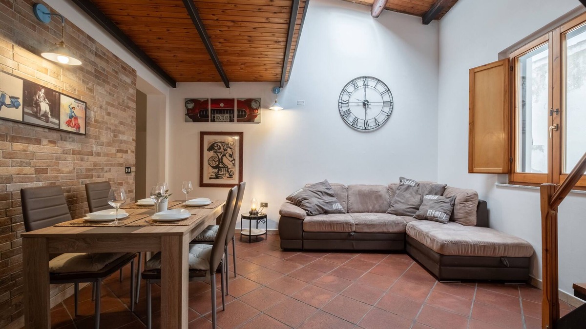 Cagliari Apartment | Loft Mediterraneo by Propertize | centro città