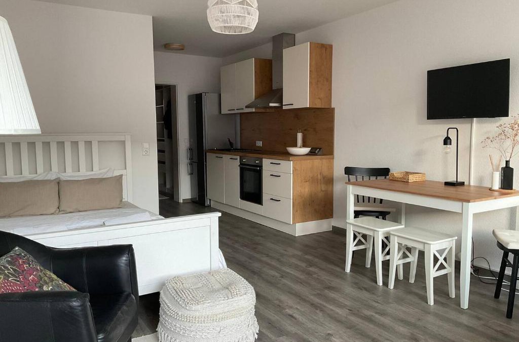 Loerrach Apartment | Loft mit Parkplatz und Balkon