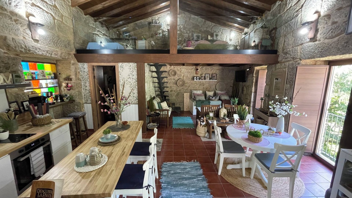 Creciente Cottage | Loft "O Alpendre de Filgueira"