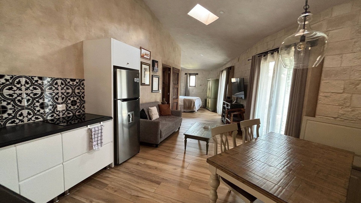 Santeagueda Apartment | Loft Pienza 81-6: Tuscan charm in Val’Quirico.