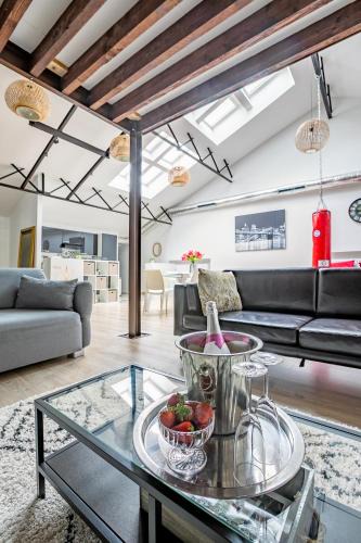 Senlis Apartment | Loft & Spa LE FAUBOURG SAINT MARTIN