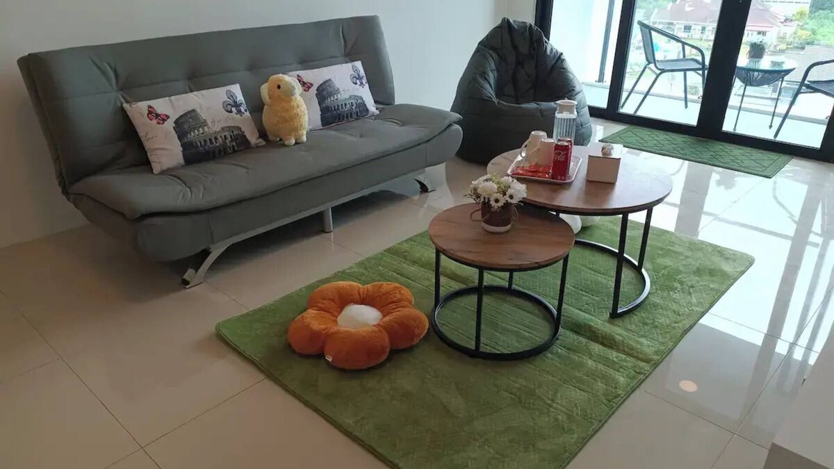 Kampung Stampin House | Loft Suites 01 - Skyline Suite