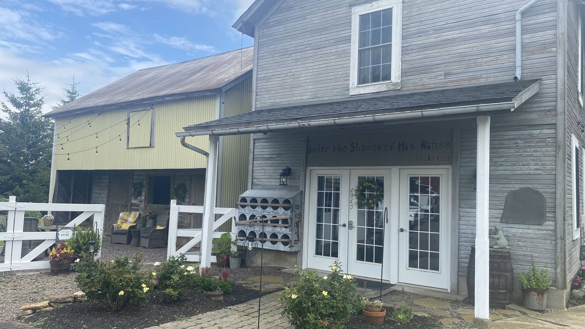 Grantsville Cottage | Loft two story with first floor workout room, WIFI, complete cottage to yourself